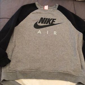 Black and Gray Nike fleece sweatshirt